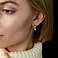 Сережки Синергия из белого золота с фианитами  (арт. 110179б) – изображение 2