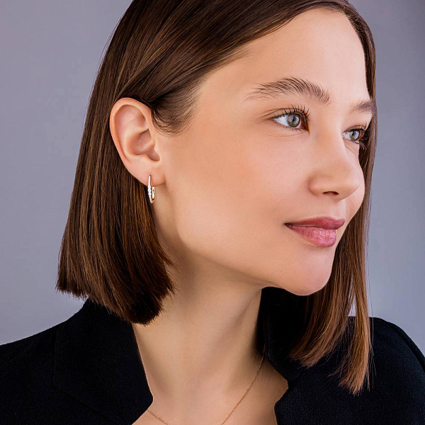 Золоті сережки з доріжкою з фіанітів (арт. 110633) – зображення 3