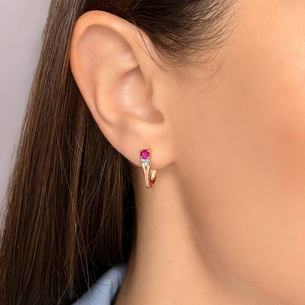 Золотые серьги с рубином и бриллиантами (арт. С011063р) – изображение 2