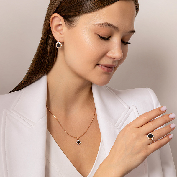 Золотое кольцо Лýна с эмалью и фианитами (арт. 140692е) – изображение 6