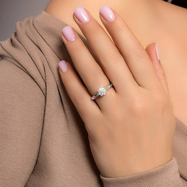 Кольцо из золота с бриллиантом 0,9 карат (арт. К01117909046бк) – изображение 4