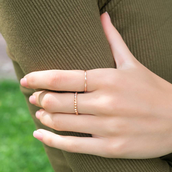 Золотое кольцо без камней (арт. 155872) – изображение 3