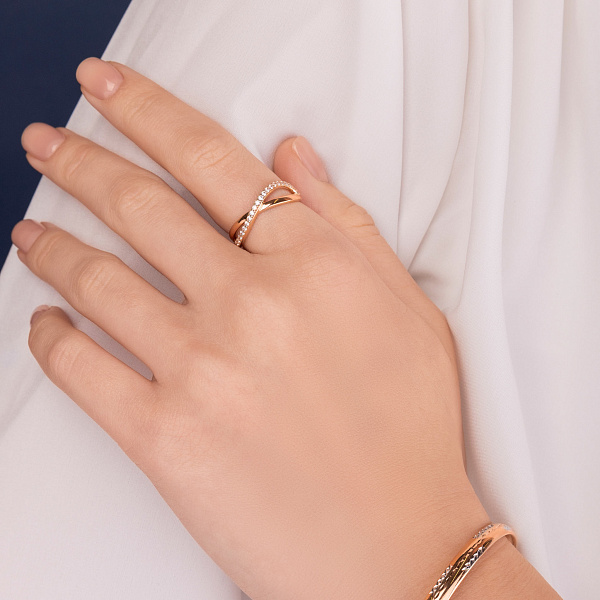 Кольцо из красного золота с фианитами (арт. 156108) – изображение 2