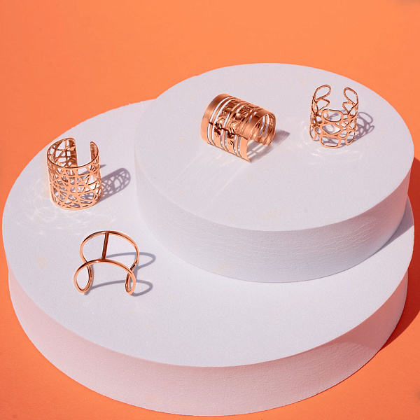 Золотое широкое кольцо (арт. 140210а) – изображение 2