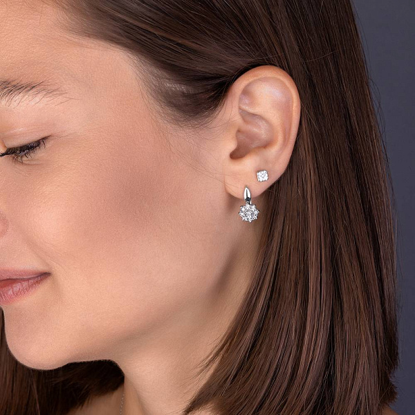 Серьги из белого золота с бриллиантами (арт. С011062010б) – изображение 3