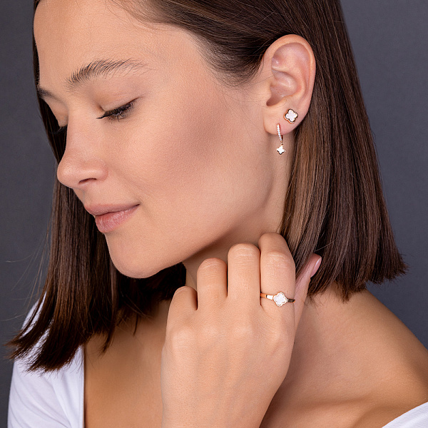 Золотые пусеты Клевер без камней (арт. 111212еп) – изображение 4