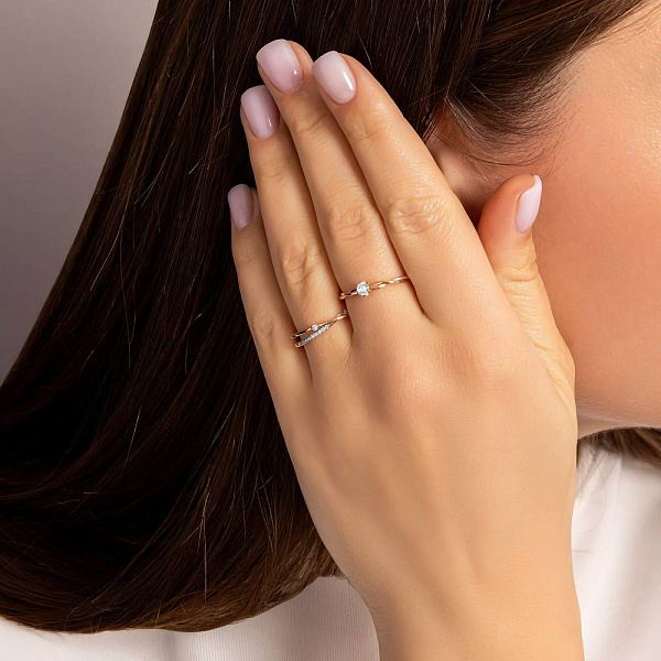 Золотое кольцо с фианитом (арт. 140008) – изображение 2