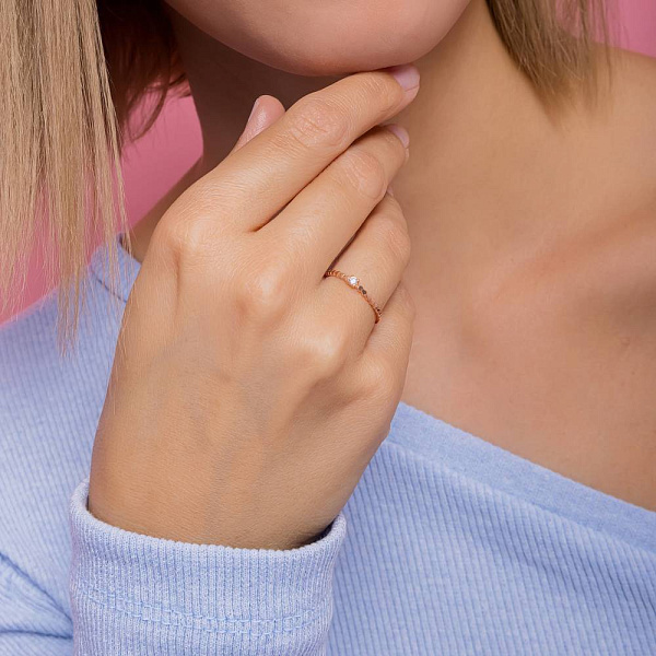 Тонка золота каблучка з фіанітом (арт. 156336) – зображення 3