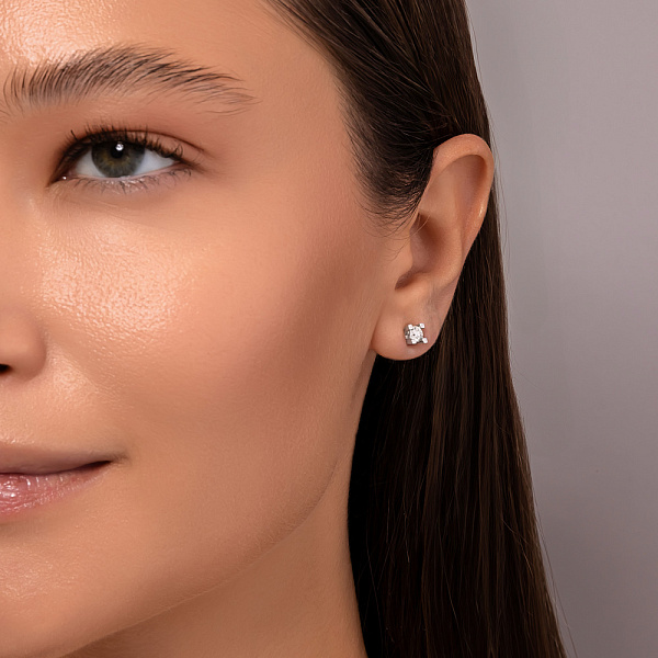 Пусети в білому кольорі золота з діамантами (арт. Т011114040б) – зображення 3