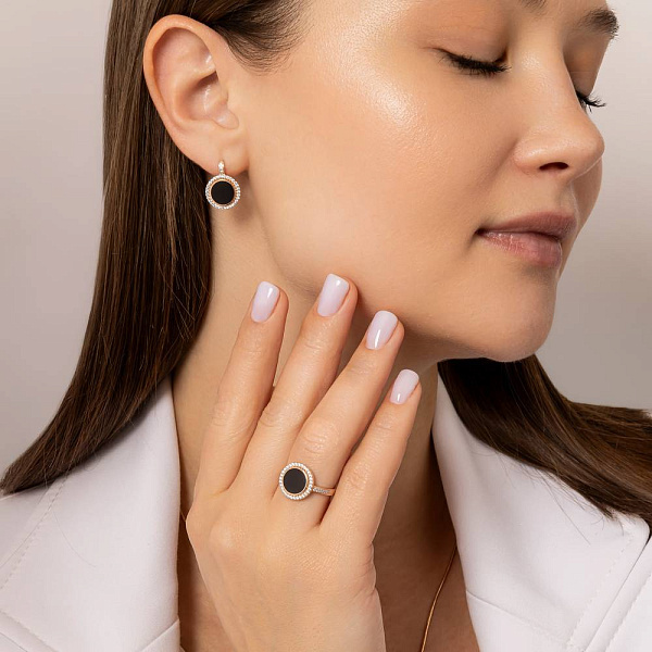 Золотое кольцо Лýна с эмалью и фианитами (арт. 140692е) – изображение 4