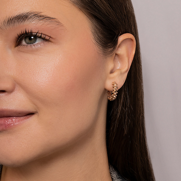 Золотые серьги-кольца без камней (арт. 111438) – изображение 4