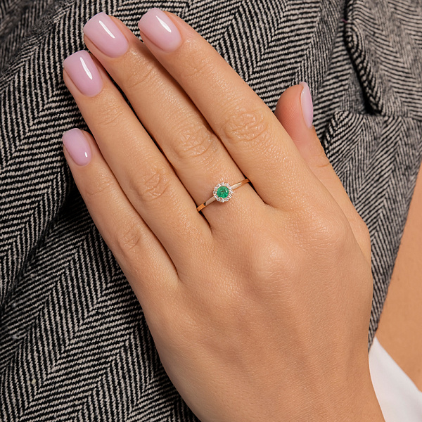 Кольцо из красного золота с изумрудом и бриллиантами (арт. К011635и) – изображение 2