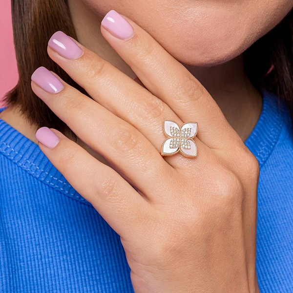 Золота каблучка з перламутром і фіанітами (арт. 156307/20п) – зображення 2