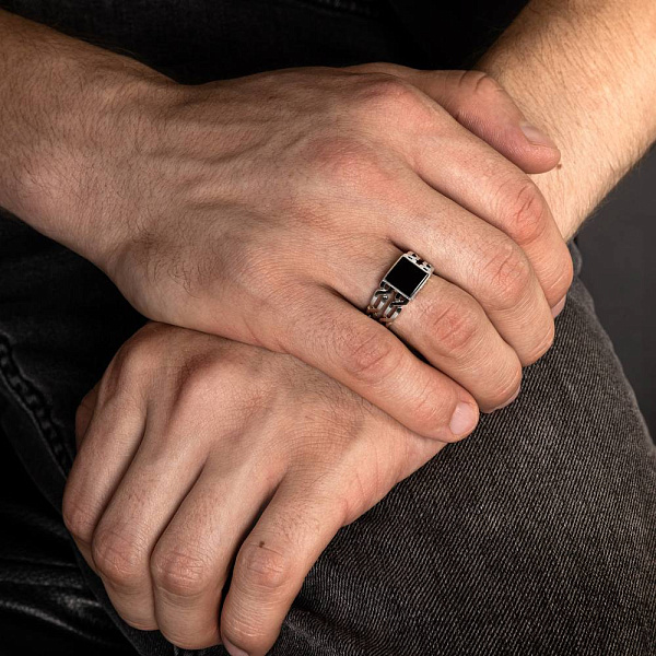 Серебряная печатка с ониксом (арт. 7906/0669.10о) – изображение 3