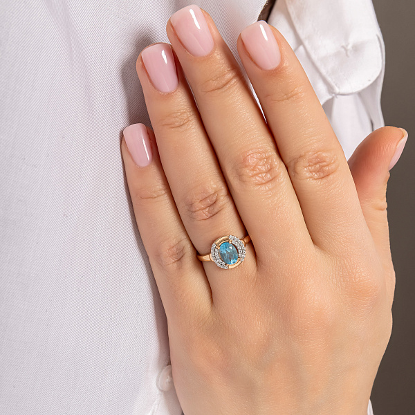 Золотое кольцо с кварцем и фианитами (арт. 140672ПсГ) – изображение 2