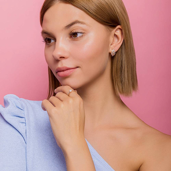 Золотое кольцо с фианитами (арт. 1191018101) – изображение 3