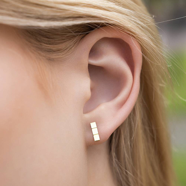 Золотые серьги-пусеты в желтом цвете металла (арт. 107855ж) – изображение 3