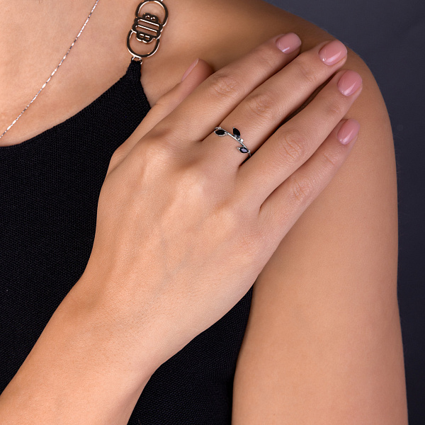 Кольцо "Веточка" из белого золота с сапфиром и бриллиантами (арт. К011358бс) – изображение 3