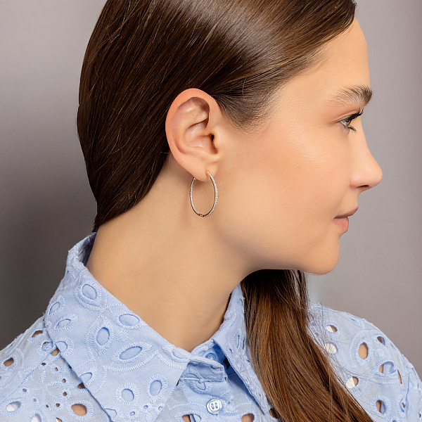 Золотые серьги кольца с фианитами (арт. 110551) – изображение 3