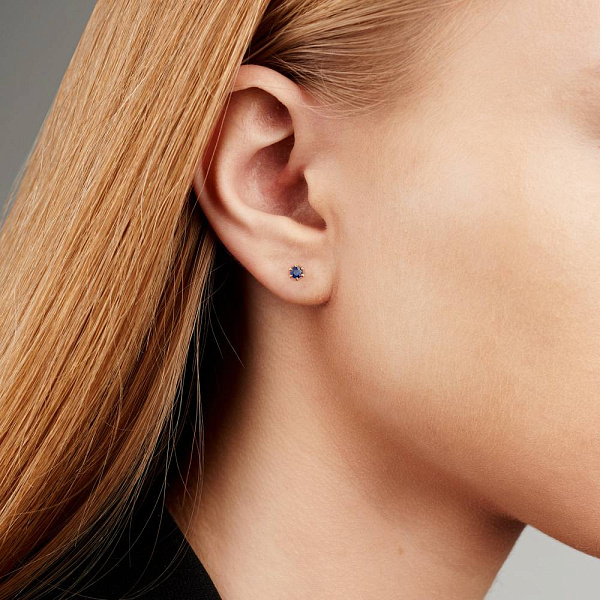 Золотые серьги пусеты с сапфирами (арт. Т011003с) – изображение 2