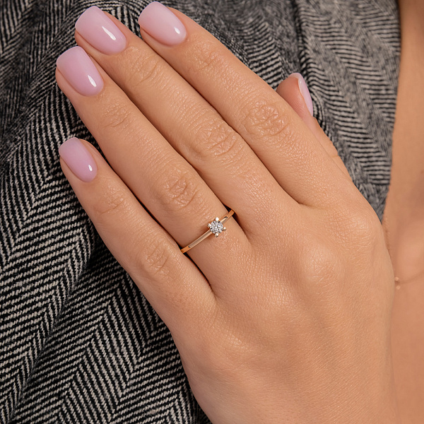 Золота каблучка з діамантом (арт. К011733005) – зображення 2