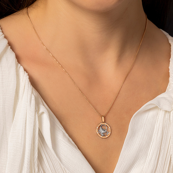 Золотий підвіс "Скорпіон" з фіанітами (арт. 440671) – зображення 3