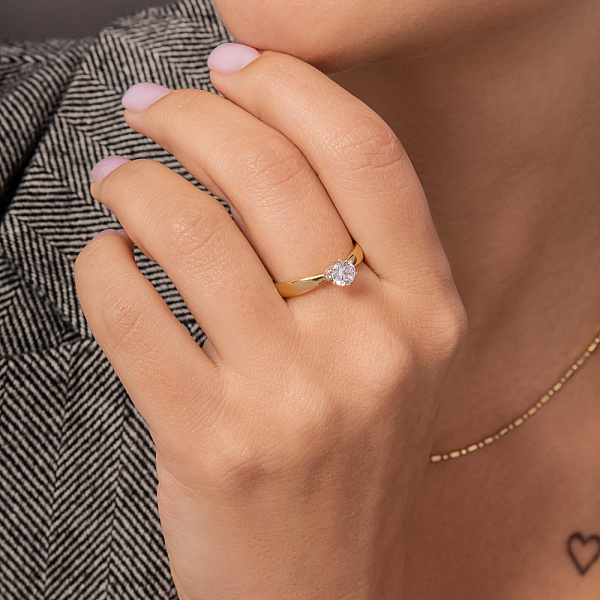 Золотое помолвочное кольцо с фианитами (арт. 140332ж) – изображение 2