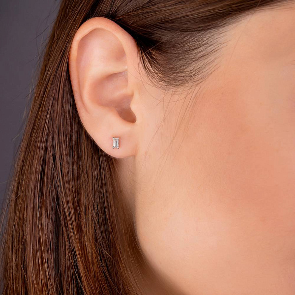 Сережки-пусети з білого золота з діамантами (арт. С341304015б) – зображення 2