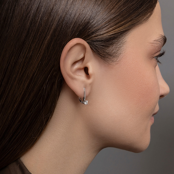 Серьги из белого золота с бриллиантами (арт. С011318040б) – изображение 3