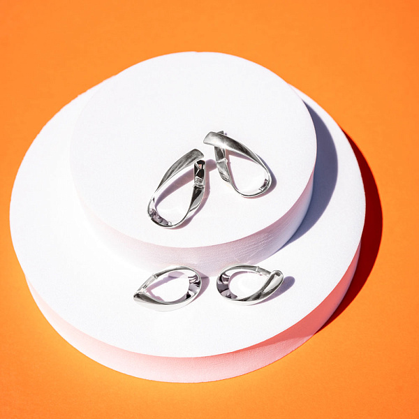 Золотые серьги без камней (арт. 110391б) – изображение 2