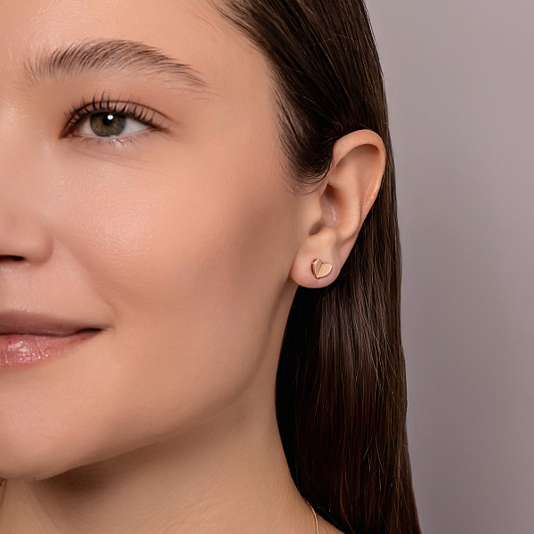 Золотые серьги пусеты Сердечки (арт. 111060) – изображение 3