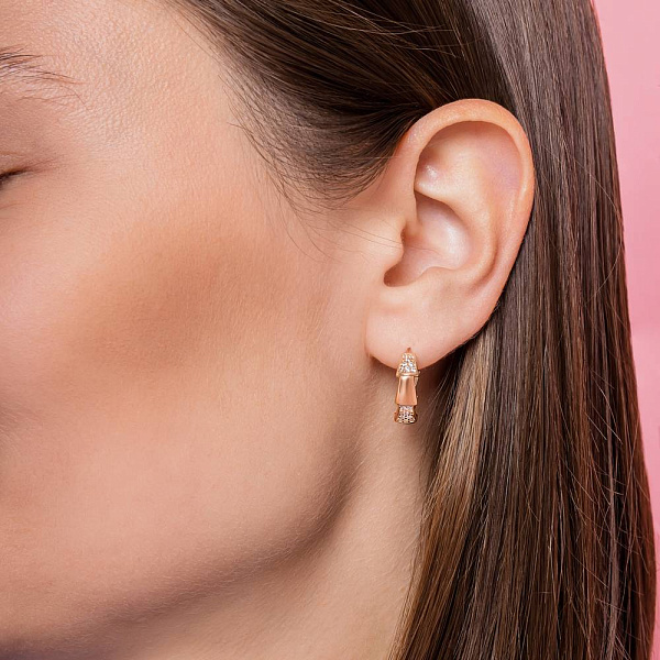 Серьги-кольца из красного золота с фианитами (арт. 1091444) – изображение 2