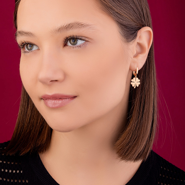 Золотые серьги-подвески Клевер (арт. 109508) – изображение 3