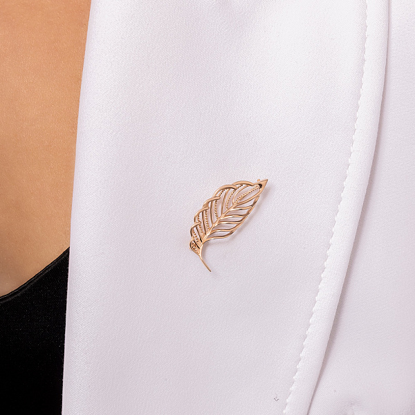 Золота брошка «Листочок» (арт. 360030) – зображення 2