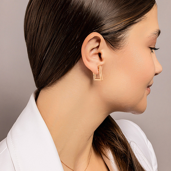 Золотые серьги без камней (арт. 1091927а) – изображение 4