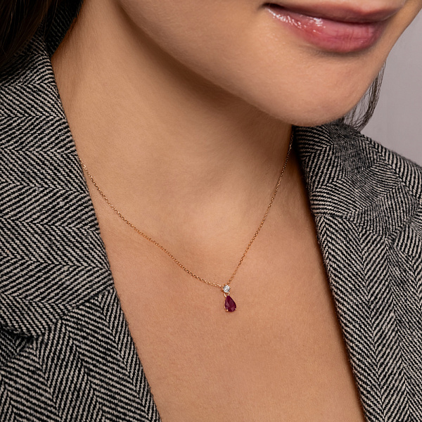 Золотое колье с рубином и бриллиантом (арт. Ц011753р) – изображение 4