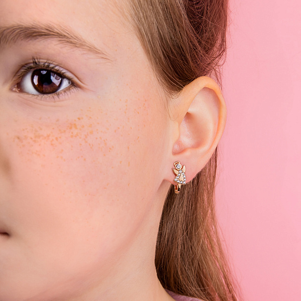 Детские золотые сережки Ангелочки с фианитами (арт. 1091056) – изображение 3