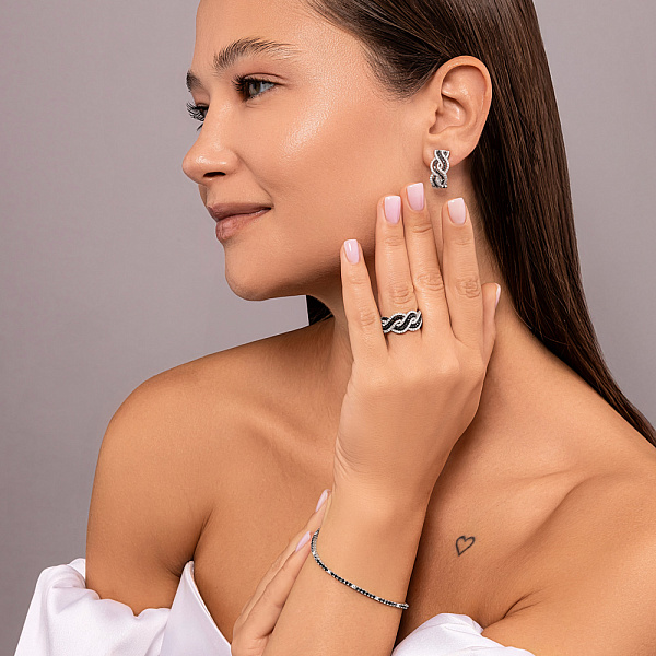 Золоті сережки з білими і чорними діамантами (арт. С28120090б) – зображення 3