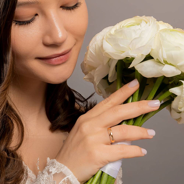 Классическое золотое обручальное кольцо Европейка (арт. 239037) – изображение 4