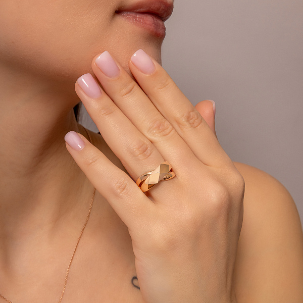 Широкое кольцо из красного золота (арт. 1401177) – изображение 2