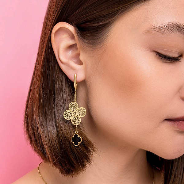 Сережки-підвіски з жовтого золота з оніксом (арт. 104532жо) – зображення 2