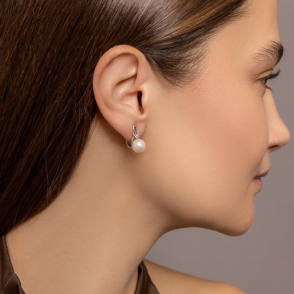 Серьги из золота с жемчугом и бриллиантами (арт. С011107б) – изображение 3