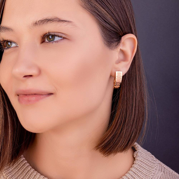 Серьги из красного золота с орнаментом (арт. 121125) – изображение 3