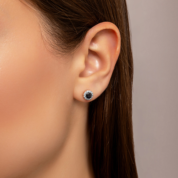 Золотые серьги пусеты с сапфиром и бриллиантами (арт. Т011078с) – изображение 2