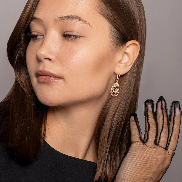 Золоті сережки-підвіски з квітковим візерунком (арт. 109213) – зображення 3