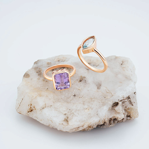 Каблучка з червоного золота з аметистом (арт. 153414А) – зображення 4