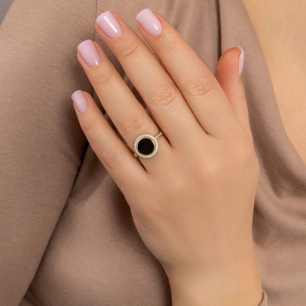 Золота каблучка Лýна з емаллю і фіанітами (арт. 140692же) – зображення 2