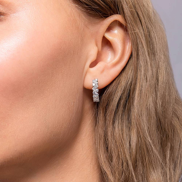 Сережки з білого золота з діамантами (арт. С011453100б) – зображення 2