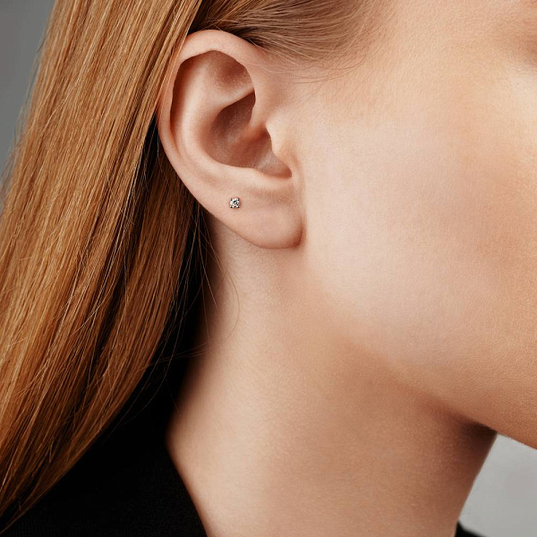 Золота моносережка з діамантом  (арт. Т011019010Я) – зображення 2