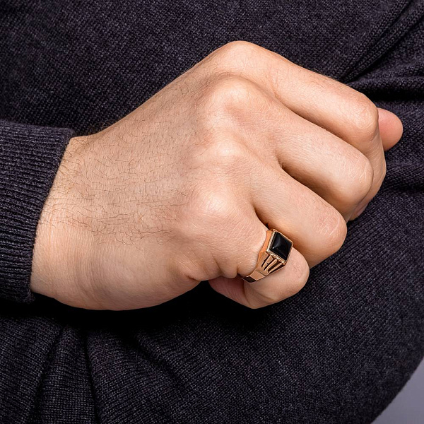 Золота печатка з оніксом (арт. 180568о) – зображення 2